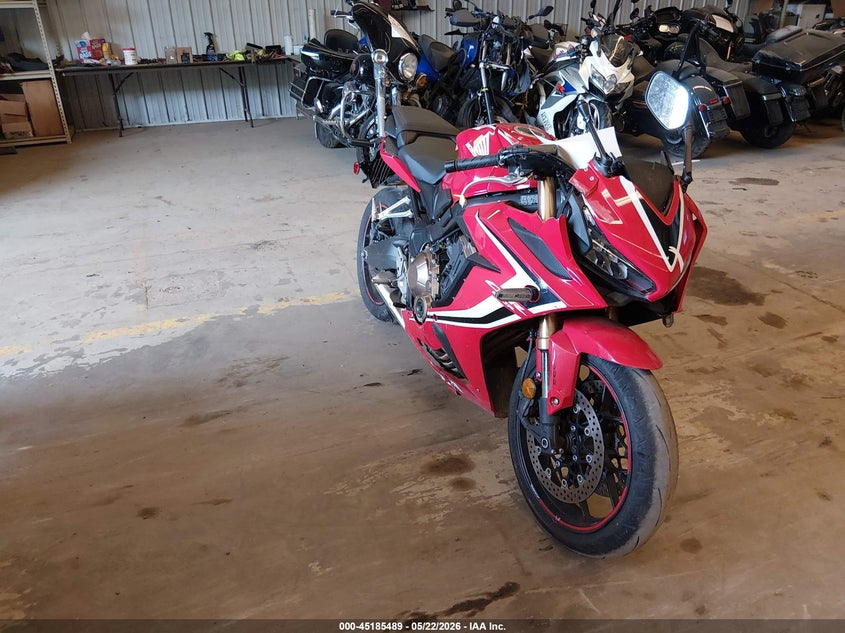 2019 Honda Cbr VIN MLHRH0158K5000065 IAAI salvage auction — SIDE, Salvage (Connecticut), sold $2,500 on 2026-07-29 (photo 1)