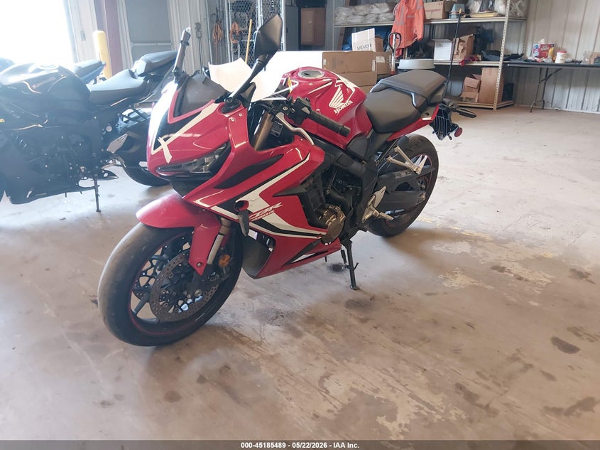2019 Honda Cbr VIN MLHRH0158K5000065 IAAI salvage auction — SIDE, Salvage (Connecticut), sold $2,500 on 2026-07-29 (photo 2)