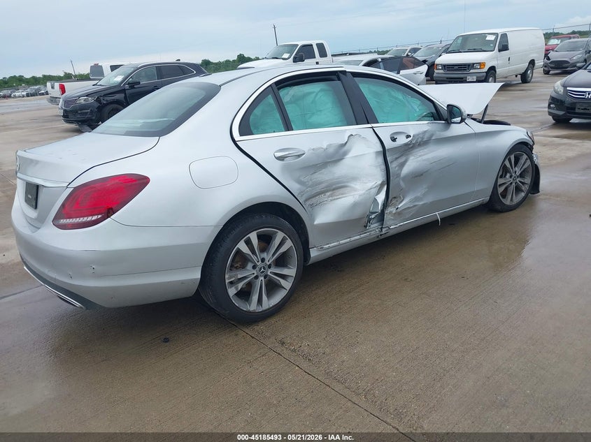 2019 Mercedes-benz C-klasse VIN 55SWF8DB7KU287892 IAAI salvage auction — ROLLOVER, Salvage (Texas), sold $2,250 on 2026-07-31 (photo 4)