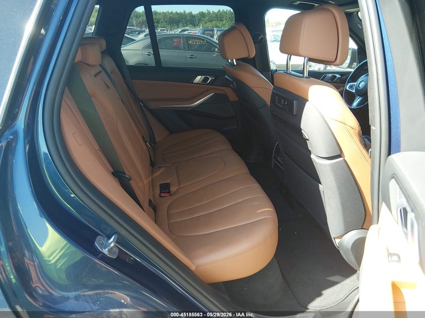 2019 BMW X5 VIN 5UXJU2C52KLN64793 IAAI salvage auction — LEFT SIDE, Salvage Title, sold $17,500 on 2026-07-17 (photo 8)