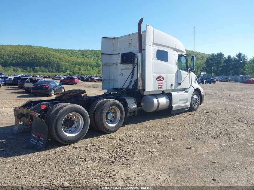 2019 Volvo VIN 4V4NC9EH1KN198386 IAAI salvage auction — UNKNOWN, Original (West Virginia), sold $25,550 on 2026-08-05 (photo 4)