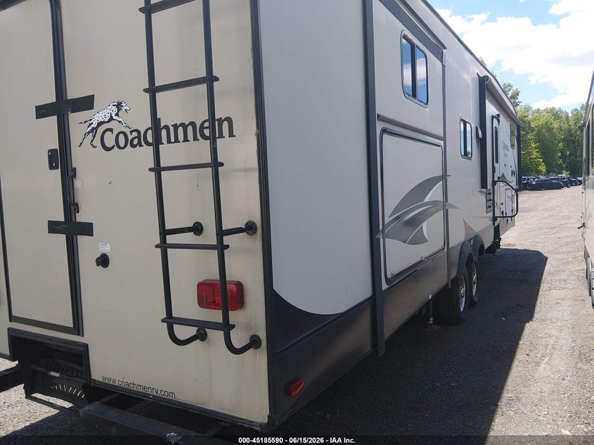 2017 Coachmen Other VIN 5ZT3CH2B1HA314925 IAAI salvage auction — Burn Interior, Salvage (Connecticut), sold $500 on 2026-07-16 (photo 4)