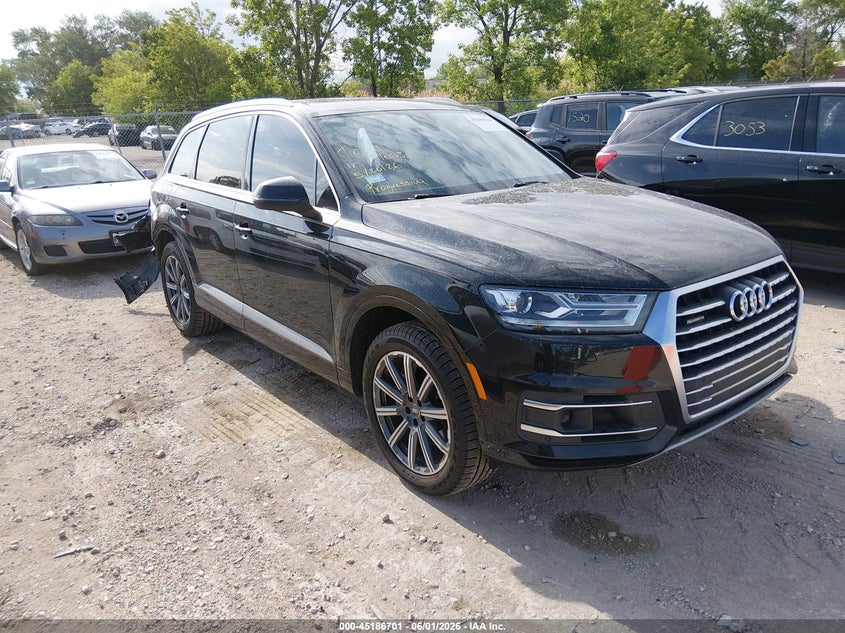 2017 Audi Q7 VIN WA1LAAF72HD053303 IAAI salvage auction — REAR END, Salvage Title, sold $4,100 on 2026-07-21 (photo 1)