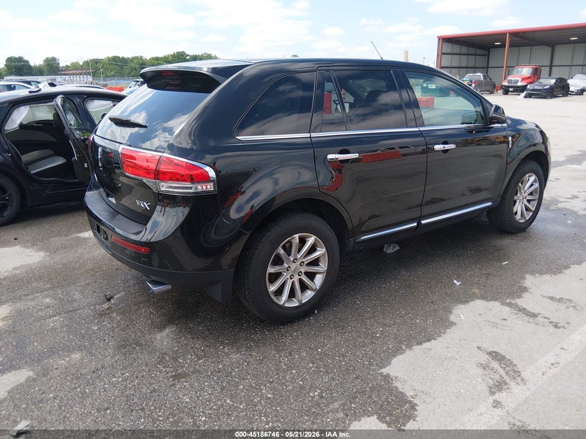 2013 Lincoln Mkx VIN 2LMDJ6JK5DBL23417 IAAI salvage auction — LEFT FRONT, Salvage (Missouri), sold $975 on 2026-07-29 (photo 4)