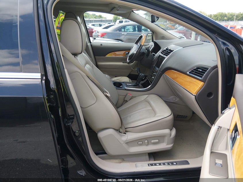 2013 Lincoln Mkx VIN 2LMDJ6JK5DBL23417 IAAI salvage auction — LEFT FRONT, Salvage (Missouri), sold $975 on 2026-07-29 (photo 5)
