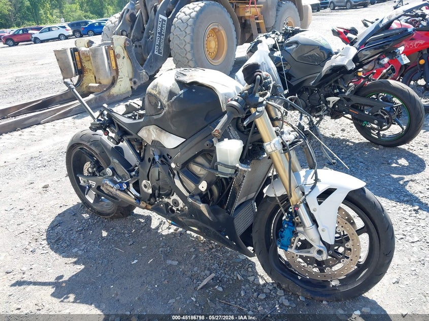 2023 BMW S 1000 VIN WB10E6306P6H78777 IAAI salvage auction — ALL OVER, Salvage Title, sold $4,100 on 2026-07-15 (photo 1)
