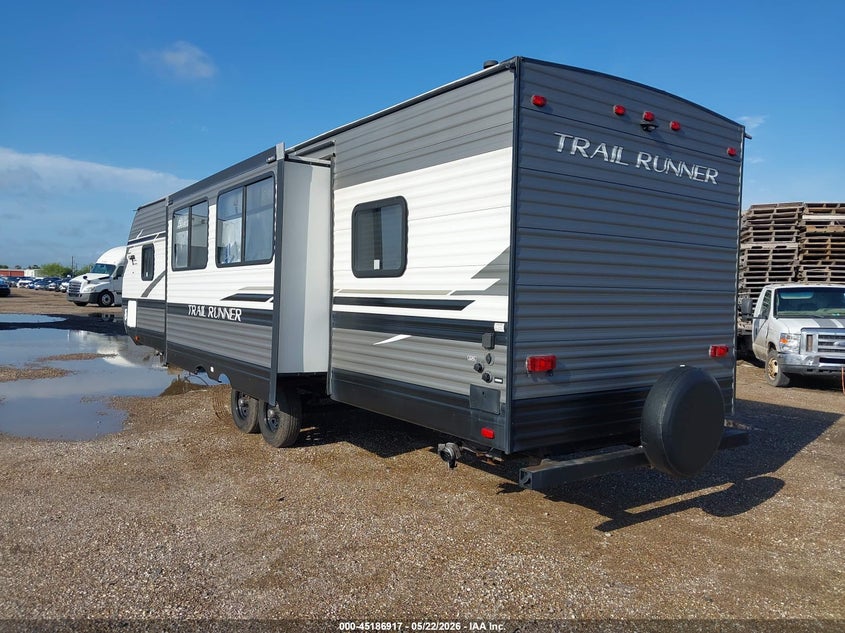 2022 Heartland Trail runner VIN 5SFEB3722NE511774 IAAI salvage auction — UNKNOWN, Salvage (Texas), sold $6,100 on 2026-07-22 (photo 3)