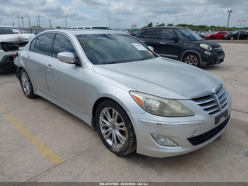 2012 Hyundai Genesis VIN KMHGC4DD2CU200851 IAAI salvage auction — FRONT & REAR, Original (Texas), sold $500 on 2026-07-20 (photo 1)