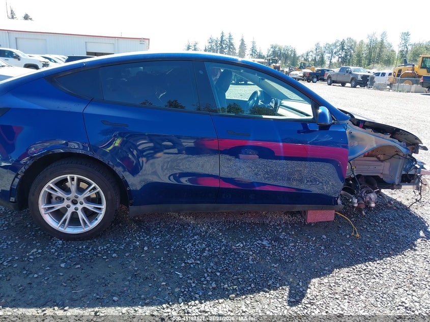 2020 Tesla Model y VIN 5YJYGDEF3LF001944 IAAI salvage auction — RIGHT SIDE, Bill Of Sale (Washington), sold $6,100 on 2026-07-22 (photo 6)
