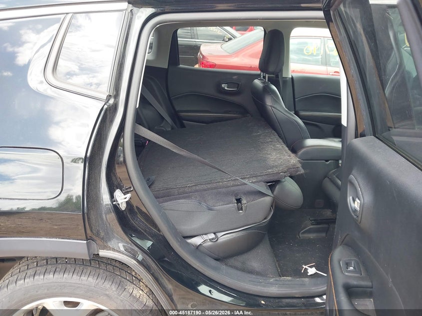 2018 Jeep Compass VIN 3C4NJDCB8JT201852 IAAI salvage auction — REAR END, Salvage (Minnesota), sold $3,500 on 2026-07-28 (photo 8)
