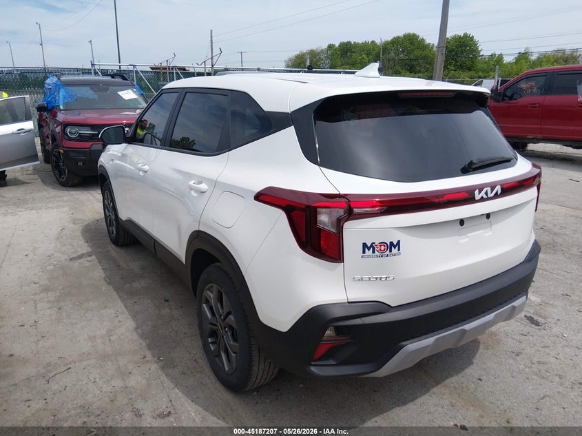 2024 Kia Seltos VIN KNDEPCAA2R7556406 IAAI salvage auction — HAIL, Salvage Title, sold $11,775 on 2026-07-14 (photo 3)