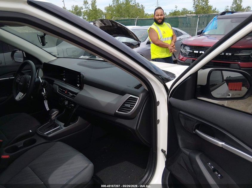 2024 Kia Seltos VIN KNDEPCAA2R7556406 IAAI salvage auction — HAIL, Salvage Title, sold $11,775 on 2026-07-14 (photo 5)