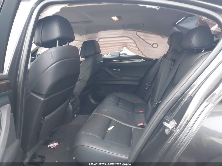 2011 BMW 5er VIN WBAFR7C58BC604457 IAAI salvage auction — RIGHT FRONT, Salvage Title, sold $550 on 2026-07-17 (photo 8)