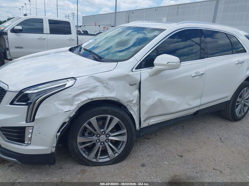 2024 Cadillac Xt5 VIN 1GYKNCRS8RZ751415 IAAI salvage auction — LEFT SIDE, Salvage Title, sold $8,500 on 2026-08-20 (photo 6)