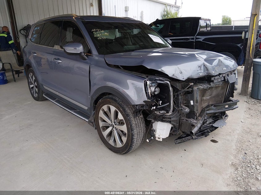 2020 Kia Telluride VIN 5XYP3DHC9LG084233 IAAI salvage auction — FRONT & REAR, Salvage (Georgia), sold $2,400 on 2026-07-13 (photo 1)