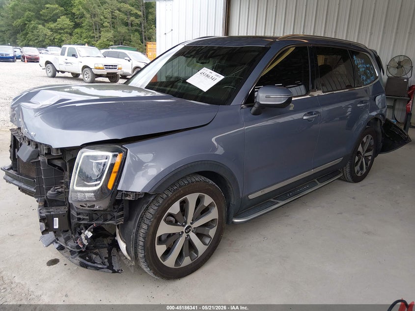 2020 Kia Telluride VIN 5XYP3DHC9LG084233 IAAI salvage auction — FRONT & REAR, Salvage (Georgia), sold $2,400 on 2026-07-13 (photo 2)