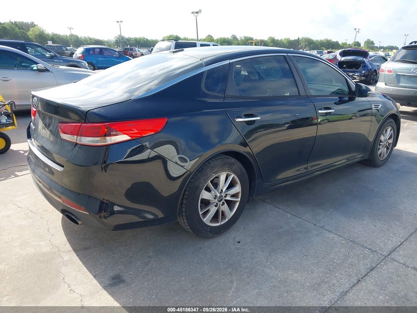 2017 Kia Optima VIN 5XXGT4L35HG144365 IAAI salvage auction — LEFT SIDE, Rebuildable (Florida), sold $1,100 on 2026-07-29 (photo 4)