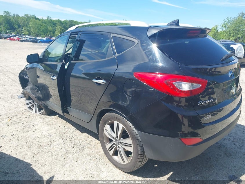 2015 Hyundai Tucson VIN KM8JUCAG3FU984246 IAAI salvage auction — FRONT END, Salvage (Massachusetts), sold $1,400 on 2026-07-14 (photo 3)