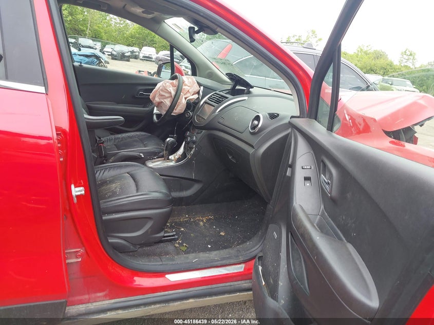 2015 Chevrolet Trax VIN KL7CJTSB0FB247684 IAAI salvage auction — FRONT END, Salvage (Ohio), sold $725 on 2026-07-07 (photo 5)