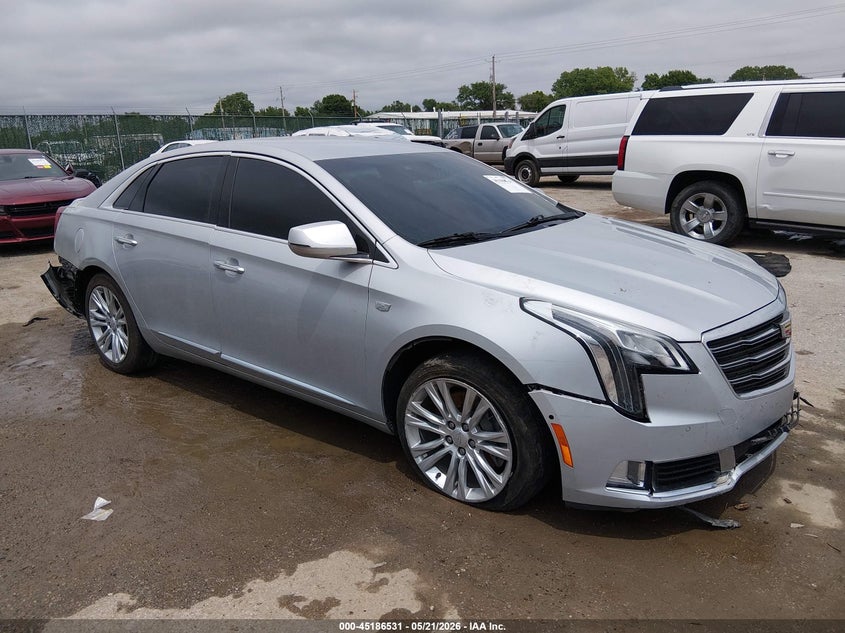 2018 Cadillac Xts VIN 2G61M5S30J9132943 IAAI salvage auction — FRONT & REAR, Salvage Title, sold $1,450 on 2026-08-28 (photo 1)