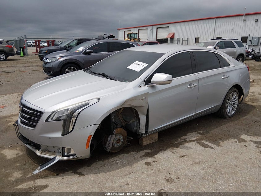 2018 Cadillac Xts VIN 2G61M5S30J9132943 IAAI salvage auction — FRONT & REAR, Salvage Title, sold $1,450 on 2026-08-28 (photo 2)