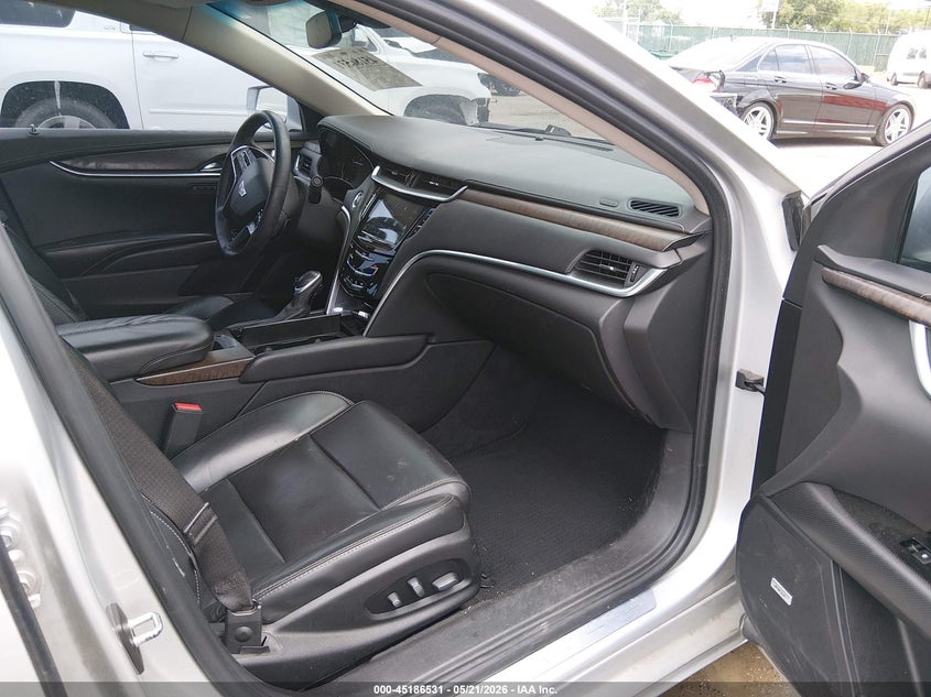 2018 Cadillac Xts VIN 2G61M5S30J9132943 IAAI salvage auction — FRONT & REAR, Salvage Title, sold $1,450 on 2026-08-28 (photo 5)