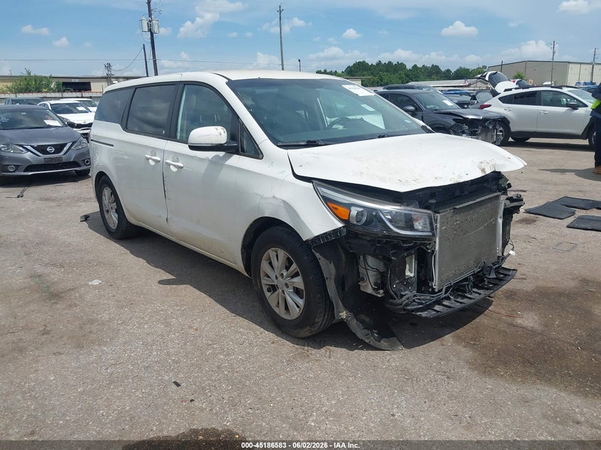 2017 Kia SEDONA VIN KNDMB5C10H6230854 IAAI salvage auction — FRONT END, Original (Texas), sold $3,050 on 2026-07-08 (photo 1)