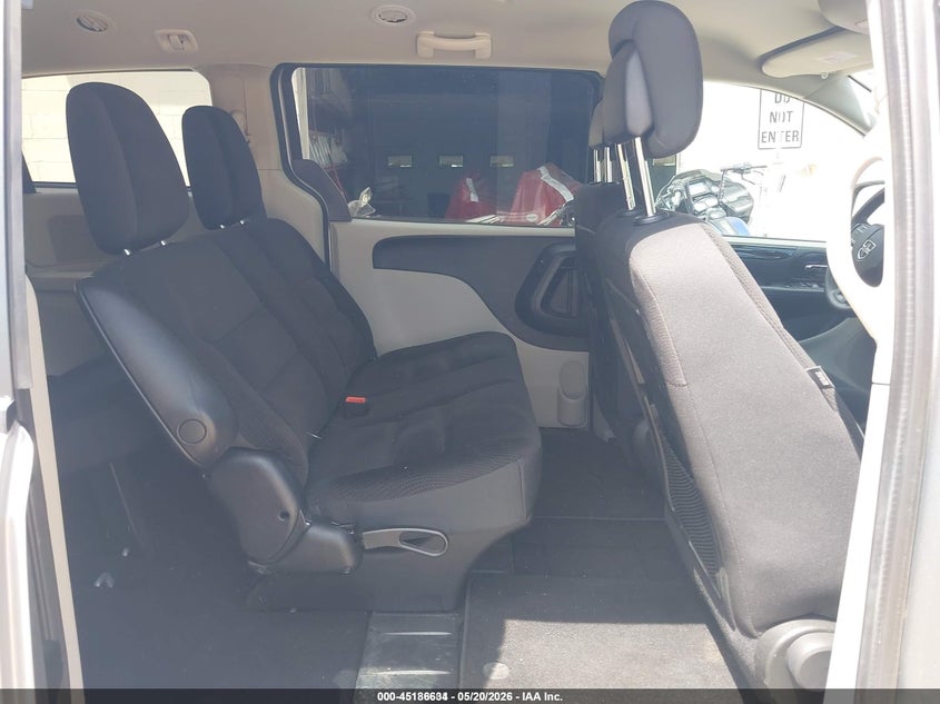 2019 Dodge Grand caravan VIN 2C4RDGBG1KR509165 IAAI salvage auction — NORMAL WEAR, Sf97 (New Hampshire), sold $6,100 on 2026-07-23 (photo 8)