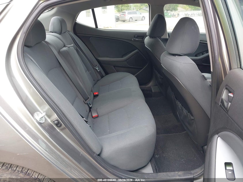 2015 Kia Optima VIN 5XXGM4A77FG445851 IAAI salvage auction — THEFT, Wait Title, sold $1,150 on 2026-08-25 (photo 8)