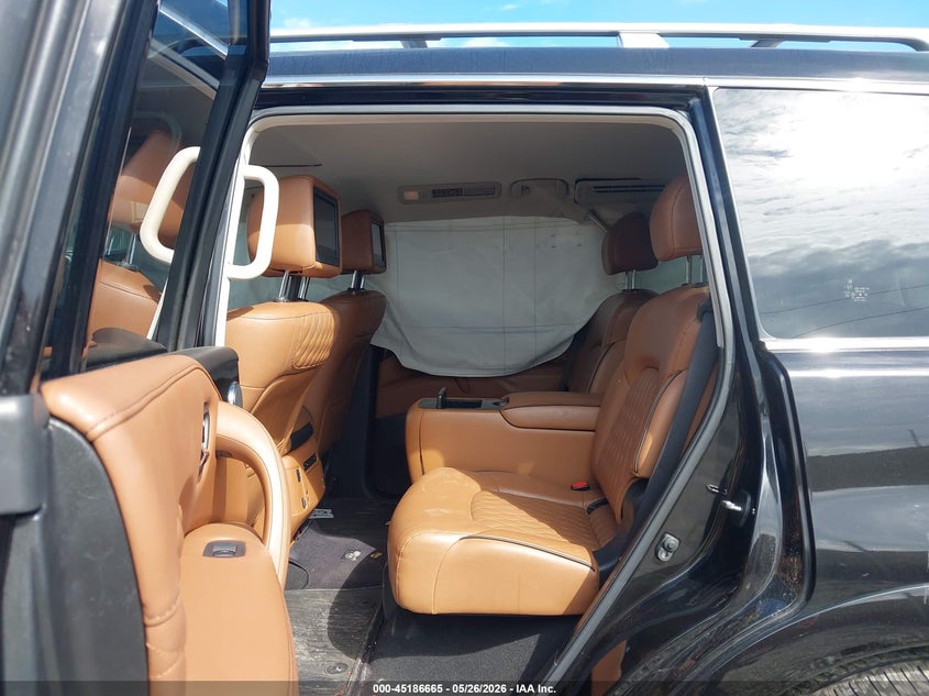 2019 Infiniti Qx80 VIN JN8AZ2NE7K9229949 IAAI salvage auction — SIDE, Salvage (Missouri), sold $3,900 on 2026-09-05 (photo 8)