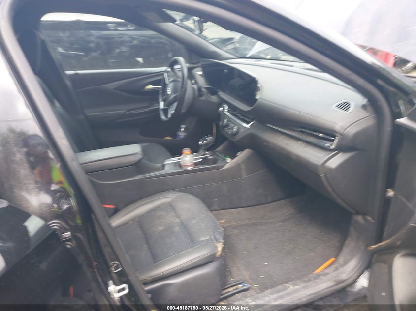 2024 Buick Envista VIN KL47LAE28RB033555 IAAI salvage auction — LEFT SIDE, Salvage Title, sold $50 on 2026-07-28 (photo 5)