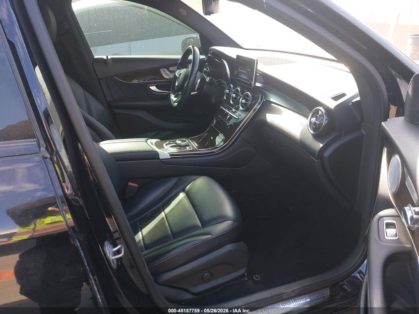 2018 Mercedes-benz Glc VIN WDC0G4JB9JV021916 IAAI salvage auction — NORMAL WEAR, Salvage (California), sold $6,600 on 2026-07-08 (photo 5)