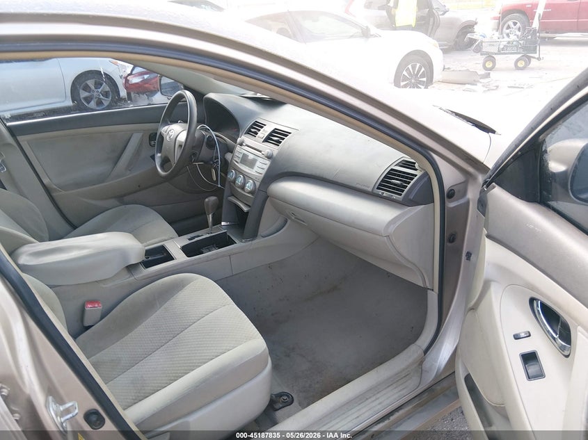 2007 Toyota Camry VIN 4T1BE46K17U502668 IAAI salvage auction — RIGHT FRONT, Salvage (Texas), sold $850 on 2026-07-28 (photo 5)