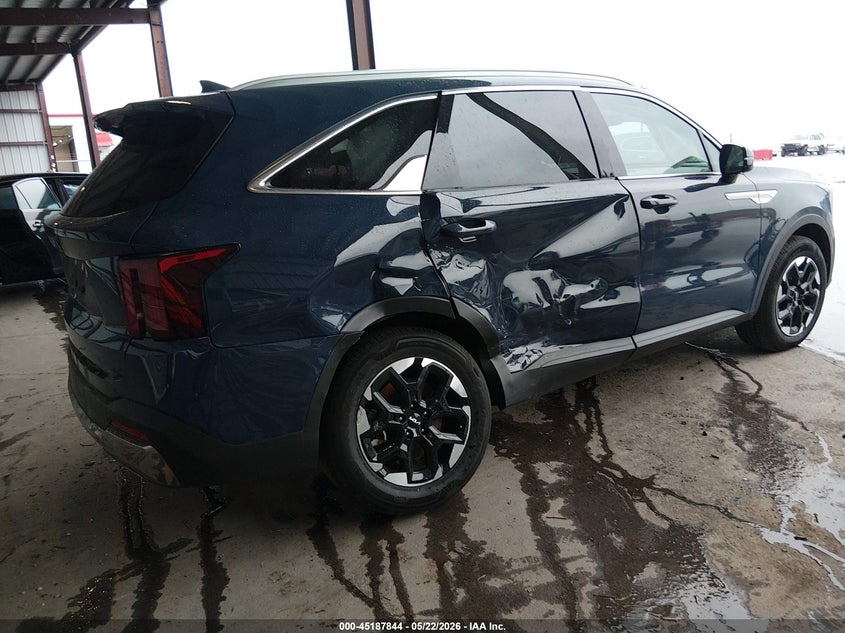 2024 Kia Sorento VIN 5XYRL4JC7RG280229 IAAI salvage auction — RIGHT SIDE, Salvage Title, sold $11,500 on 2026-07-30 (photo 4)