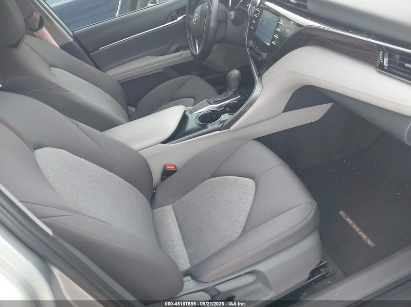 2019 Toyota Camry VIN 4T1B11HK9KU779083 IAAI salvage auction — HAIL, Salvage Title, sold $4,150 on 2026-08-03 (photo 5)