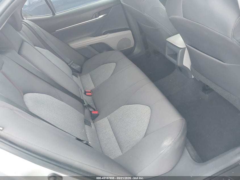 2019 Toyota Camry VIN 4T1B11HK9KU779083 IAAI salvage auction — HAIL, Salvage Title, sold $4,150 on 2026-08-03 (photo 8)
