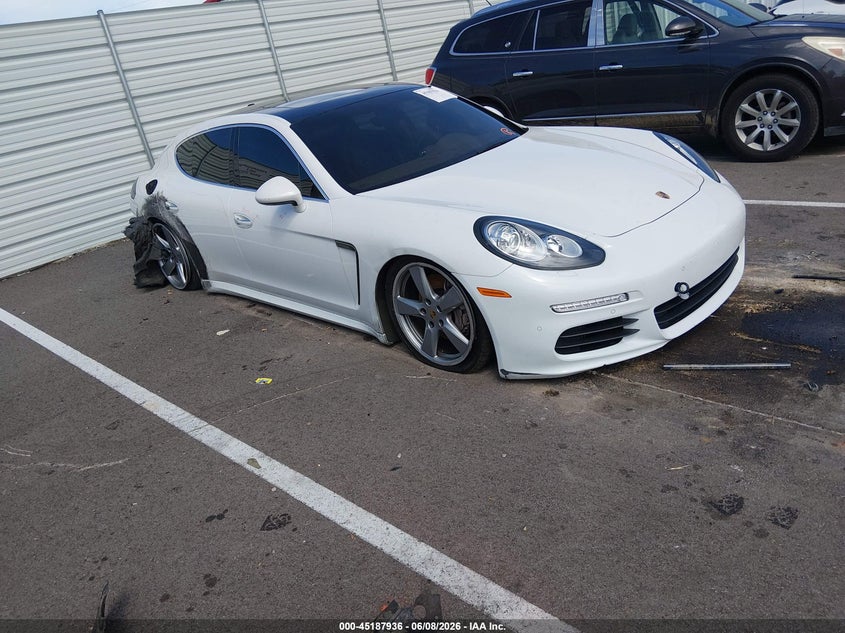 2016 Porsche Panamera VIN WP0AB2A78GL050787 IAAI salvage auction — LEFT REAR, Salvage Title, sold $9,400 on 2026-07-28 (photo 1)