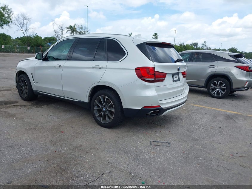 2018 BMW X5 VIN 5UXKR0C5XJ0X86136 IAAI salvage auction — FRONT END, Salvage Title, sold $2,650 on 2026-07-29 (photo 3)