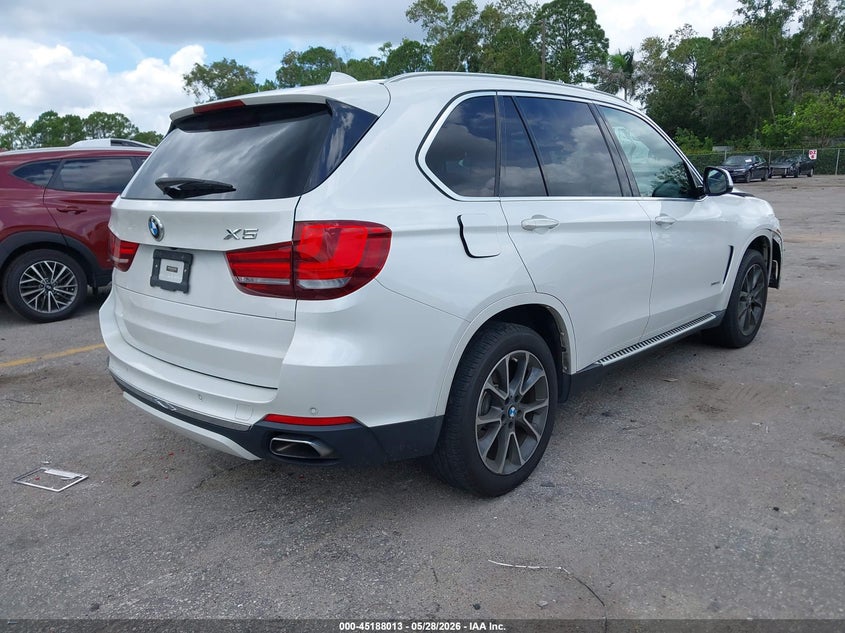 2018 BMW X5 VIN 5UXKR0C5XJ0X86136 IAAI salvage auction — FRONT END, Salvage Title, sold $2,650 on 2026-07-29 (photo 4)