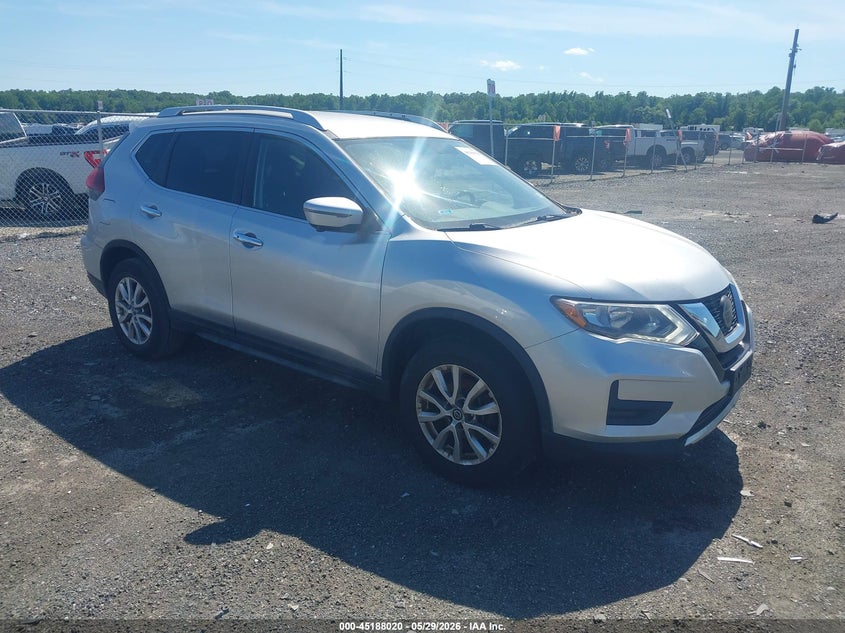 2018 Nissan Rogue VIN KNMAT2MVXJP599222 IAAI salvage auction — NORMAL WEAR, Clear (Delaware), sold $3,675 on 2026-07-27 (photo 1)