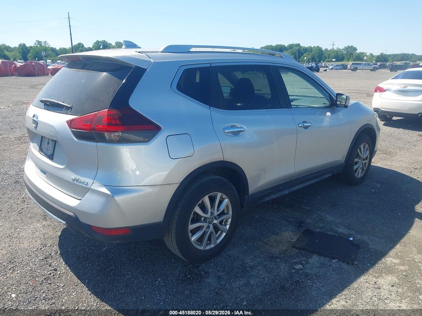 2018 Nissan Rogue VIN KNMAT2MVXJP599222 IAAI salvage auction — NORMAL WEAR, Clear (Delaware), sold $3,675 on 2026-07-27 (photo 4)