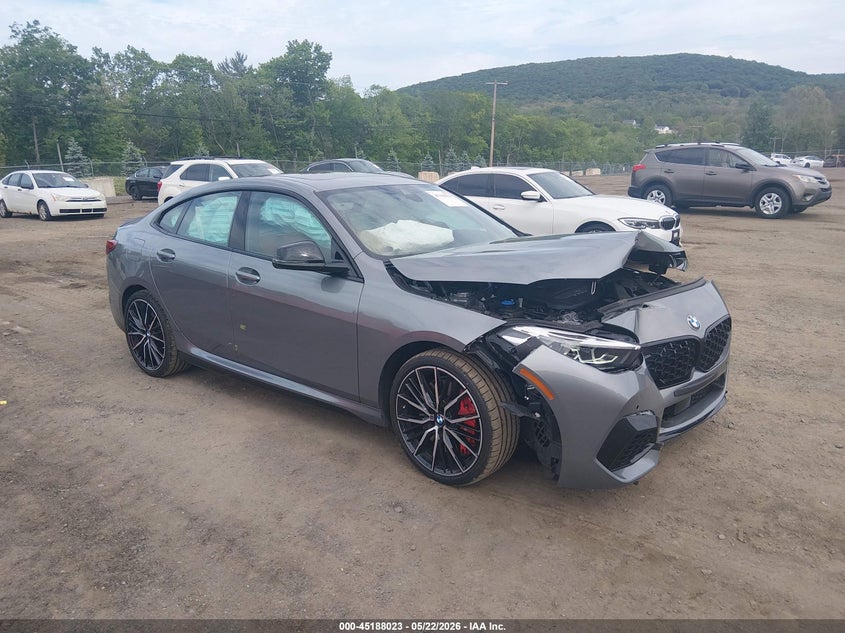 2024 BMW VIN WBA13AL07R7R64156 IAAI salvage auction — FRONT END, Salvage (Idaho), sold $5,700 on 2026-07-30 (photo 1)