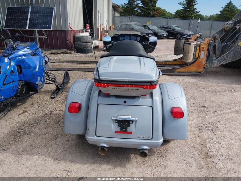 2023 Harley-davidson Tri glide ultra VIN 1HD1MAF15PB854882 IAAI salvage auction — WATER/FLOOD, Junk Bill Of Sale Mv2459 (Wisconsin), sold $11,100 on 2026-07-15 (photo 6)