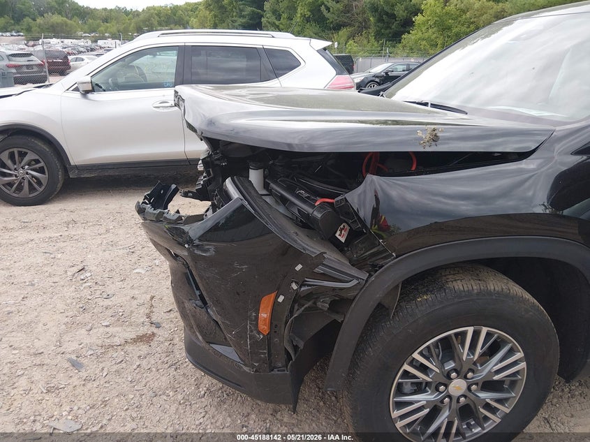 2024 Chevrolet Traverse VIN 1GNERGKS8RJ211142 IAAI salvage auction — FRONT END, Junk Bill Of Sale Mv2459 (Wisconsin), sold $7,650 on 2026-07-29 (photo 6)