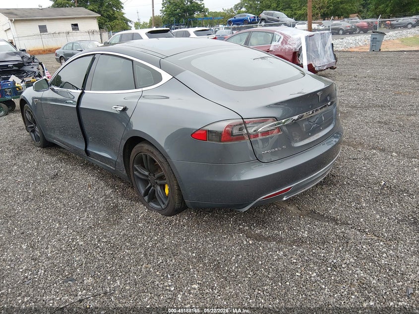 2013 Tesla Model s VIN 5YJSA1CNXDFP16396 IAAI salvage auction — INTERIOR BURN, Salvage (South Carolina), sold $550 on 2026-07-09 (photo 3)