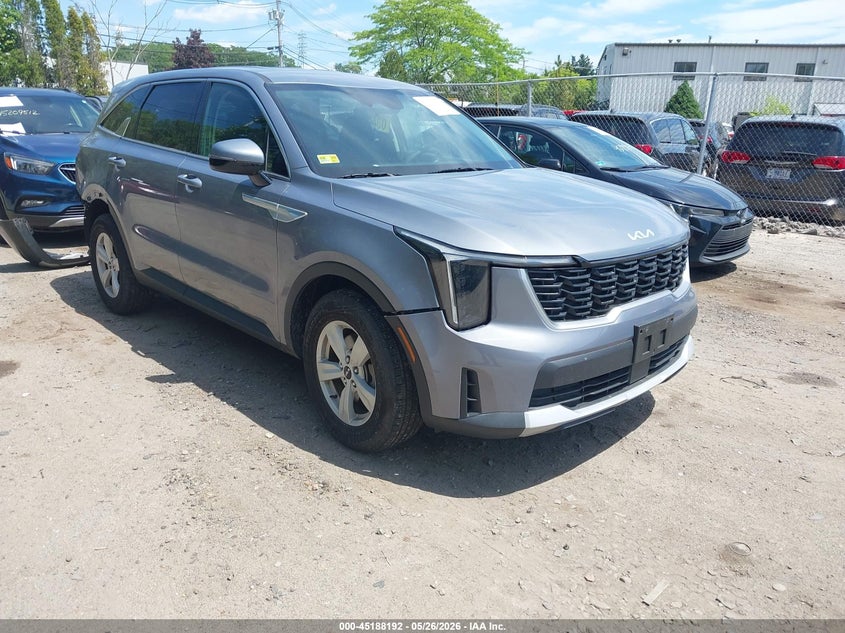 2025 Kia Sorento VIN 5XYRG4JC8SG332364 IAAI salvage auction — REAR END, Salvage (Rhode Island), sold $8,100 on 2026-07-28 (photo 1)