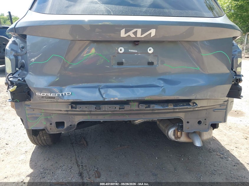 2025 Kia Sorento VIN 5XYRG4JC8SG332364 IAAI salvage auction — REAR END, Salvage (Rhode Island), sold $8,100 on 2026-07-28 (photo 6)
