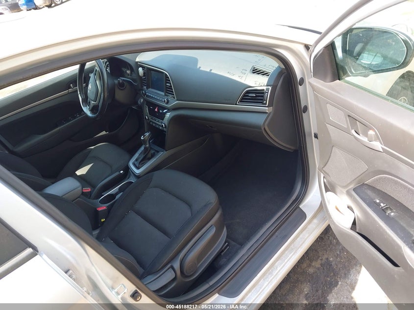 2017 Hyundai Elantra VIN KMHD84LF0HU357888 IAAI salvage auction — REAR END, Clear (Michigan), sold $3,250 on 2026-07-20 (photo 5)