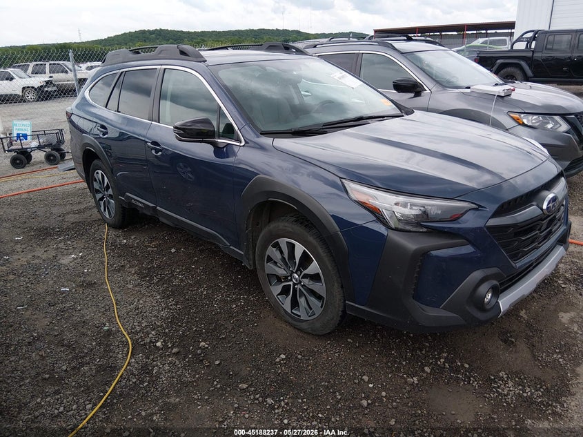 2025 Subaru Outback VIN 4S4BTANCXS3182389 IAAI salvage auction — HAIL, Clear (Oklahoma), sold $15,100 on 2026-08-01 (photo 1)