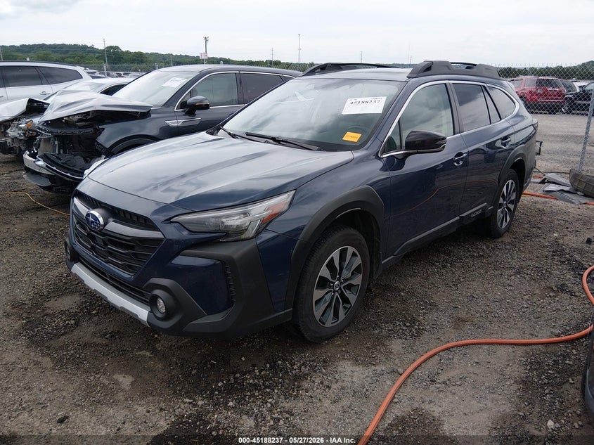 2025 Subaru Outback VIN 4S4BTANCXS3182389 IAAI salvage auction — HAIL, Clear (Oklahoma), sold $15,100 on 2026-08-01 (photo 2)